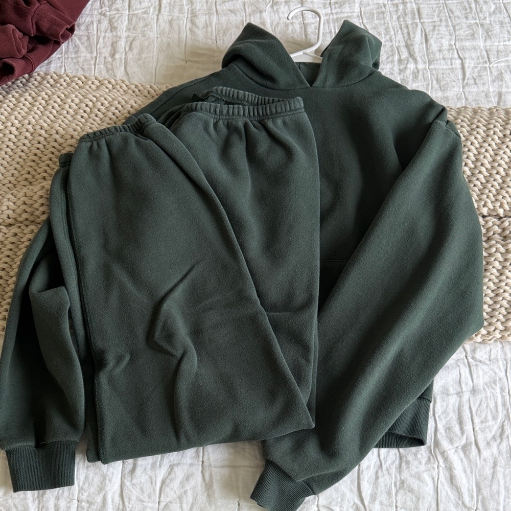 SKIMS Green Hoodie and Sweatpants Set